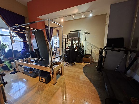5th image of 5 N Wabash Ave APT 1705