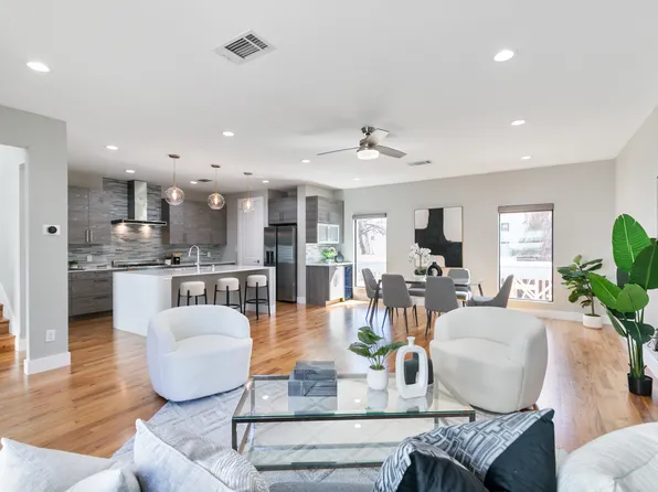 1921 California Dr Unit 4, Dallas, TX 75204
