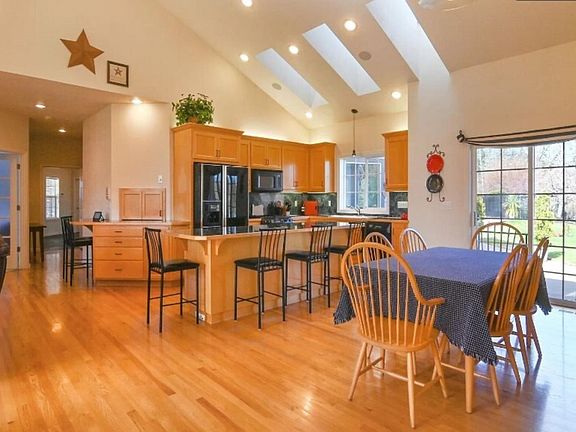 Kitchen -unfurnished