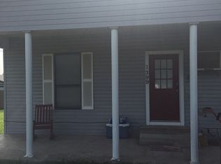 1399 N School Rd, Three Rivers, TX 78071