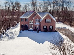 12 Trout Brook Ln, Mendham, NJ 07945