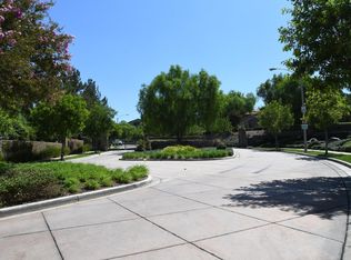 3334 Nearbrook Ln, Riverside, CA 92503