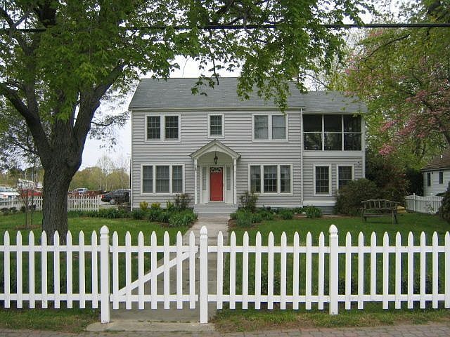 Front View of Home