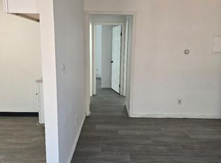 3215 James St APT 1, Syracuse, NY 13206