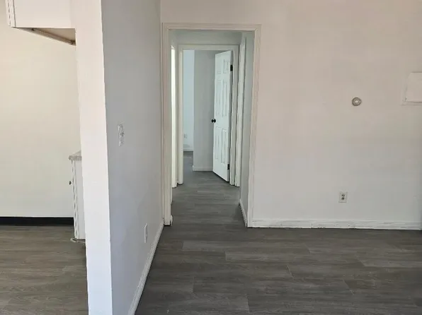 3215 James St APT 1, Syracuse, NY 13206