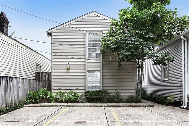1st image of 831 Louisiana Ave #A