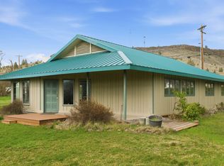 615 Timber Ln, Maupin, OR 97037
