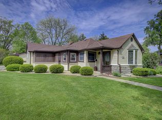 109 N Nichols St, Lowell, IN 46356
