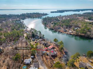 1443 Stukes Rd, Manning, SC 29102