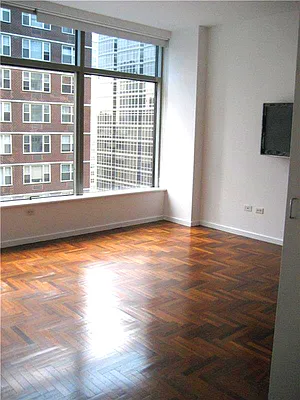 Rented by Corcoran | media 12