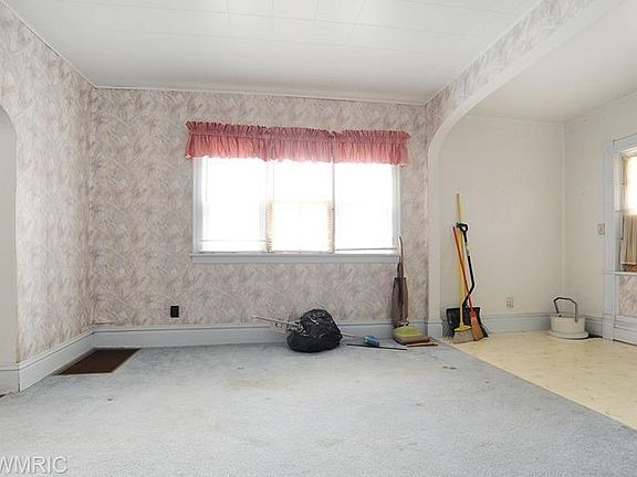 5th image of 1212 Wieland Pl NW