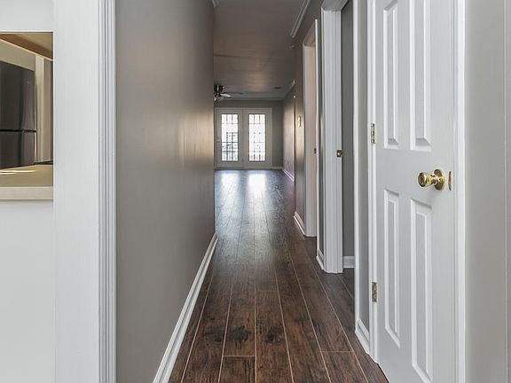 3rd image of 4465 Misty Cove Ct