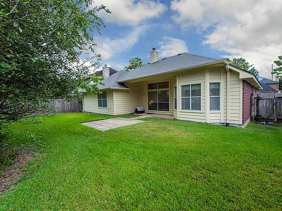 Good sized back yard