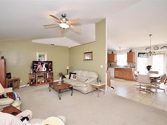 3rd image of 10587 Stocking Farm Estate Dr