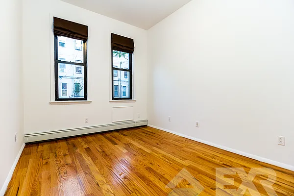 Rented by EXR | media 14