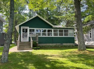 W5214 Shady Rest Ct, Shawano, WI 54166