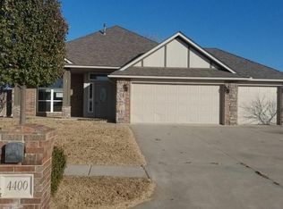4400 Melrose Dr, Moore, OK 73160