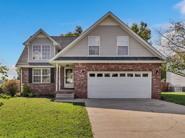 3504 Clover Hill Dr, Clarksville, TN 37043