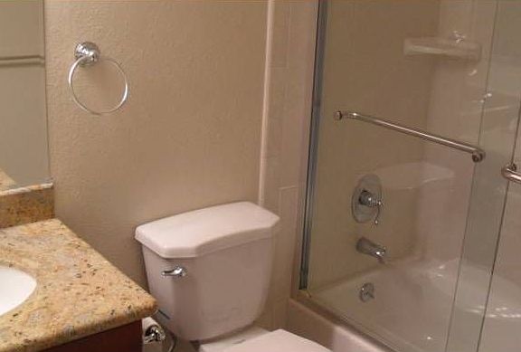 Fully updated bathroom