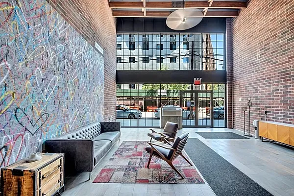 Rented by Chase Global Realty Corp | media 10