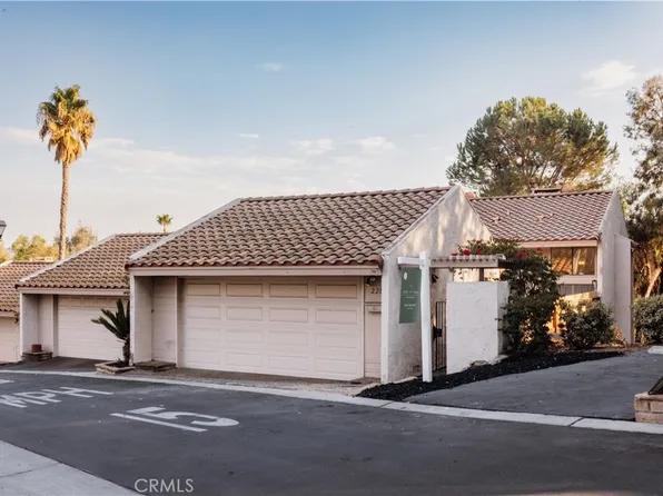 2280 El Capitan Dr, Riverside, CA 92506