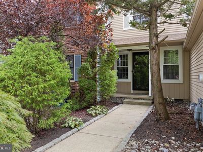 54 Farnwood Rd, Mount Laurel, NJ, 08054