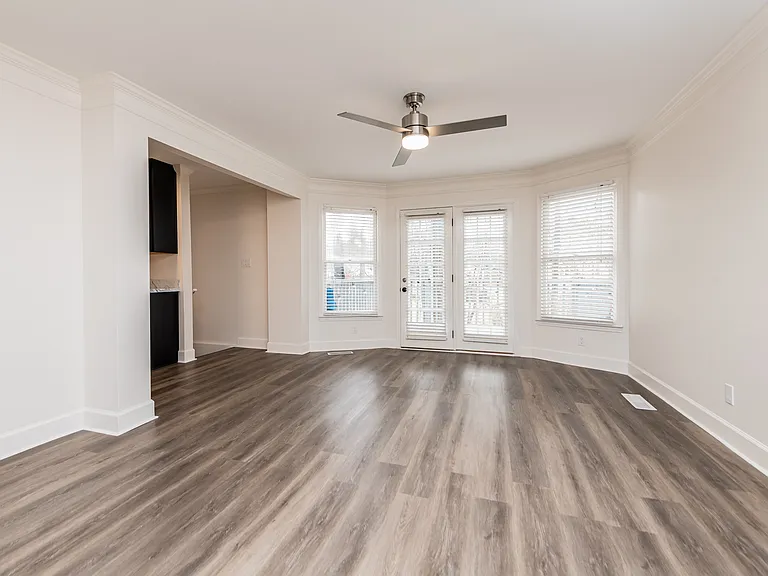225 Autumn Trace Ct — Photo 6