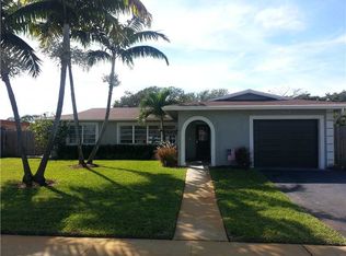 11030 NW 18th St, Pembroke Pines, FL 33026