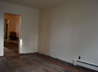 92 Chelsea St #1, Boston, MA 02128