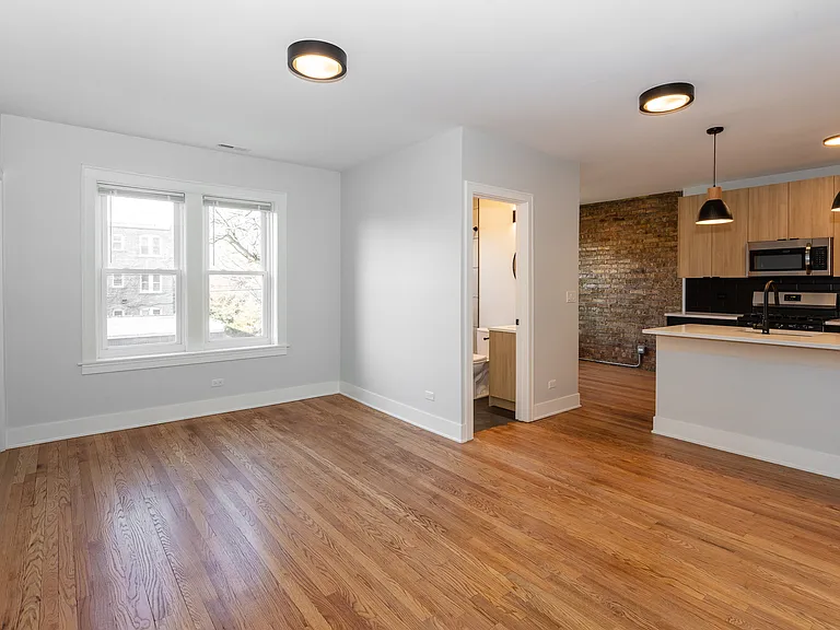 4120 N Keeler Ave #1 — Photo 1