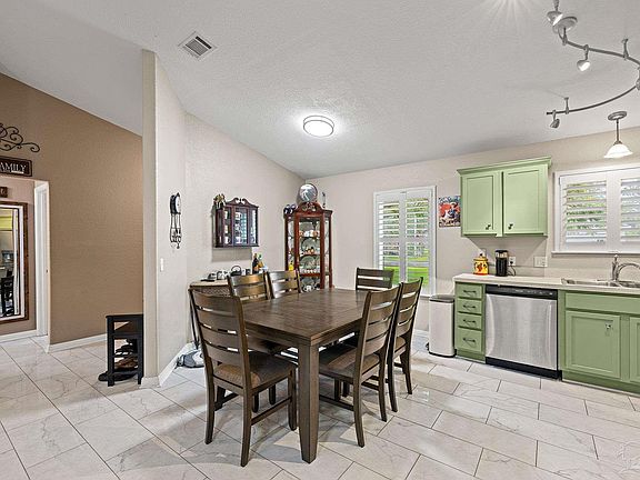 5th image of 2478 Houston Cir