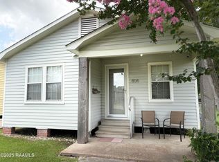 808 6th St, Rayne, LA 70578
