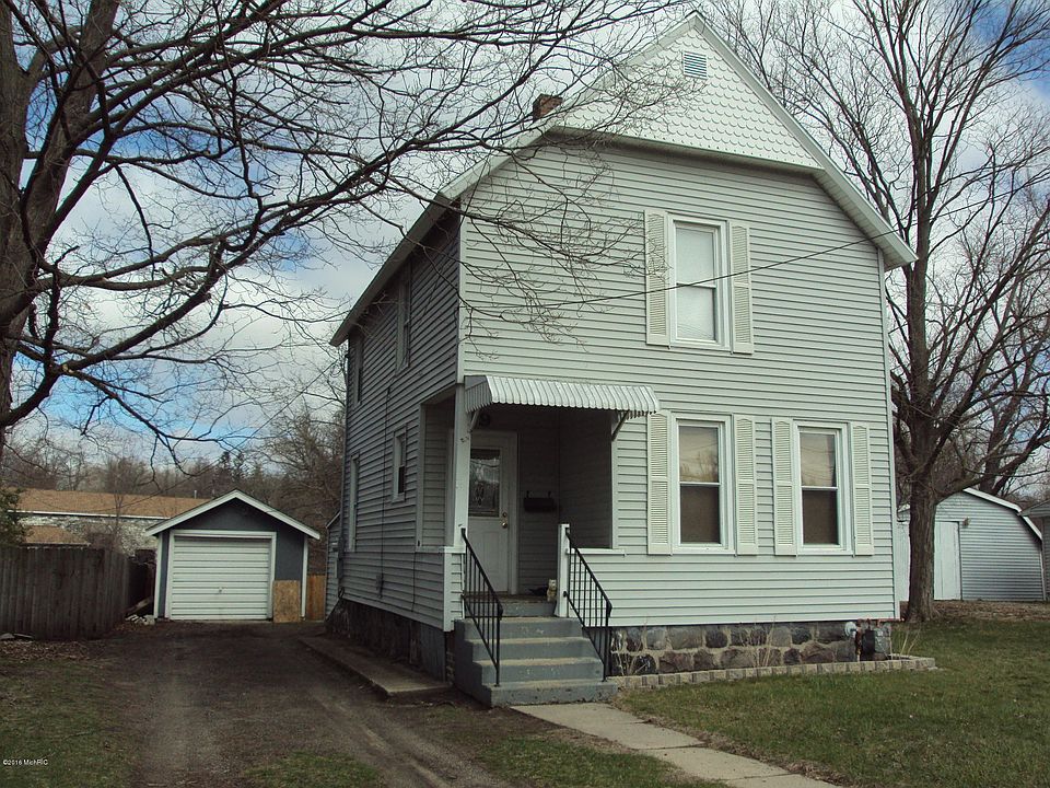 1st image of 9 Monroe St