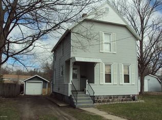 9 Monroe St, Hillsdale, MI 49242