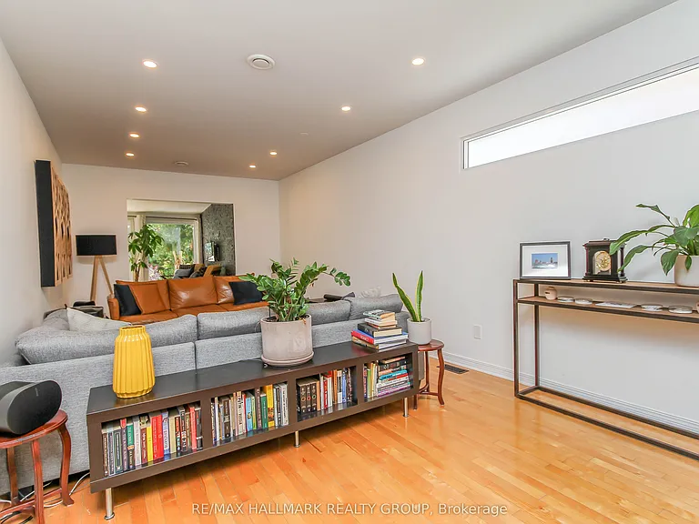 244 Greensway Ave — Photo 6