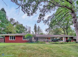 851 Harrison Blvd, Valparaiso, IN 46385