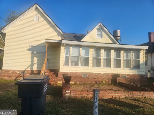 17 Poplar St, Covington, GA 30014