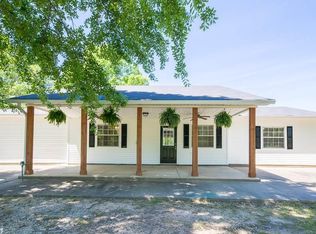 7431 Mars Hill Rd, Bauxite, AR 72011