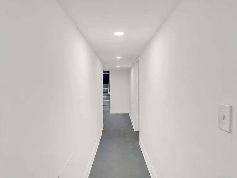 810 N Euclid Ave — Photo 10