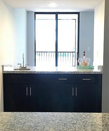 5th image of 100 NW 76th Ave APT 209-2