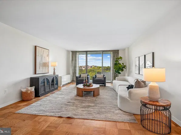 3001 Veazey Ter NW APT 1320, Washington, DC 20008