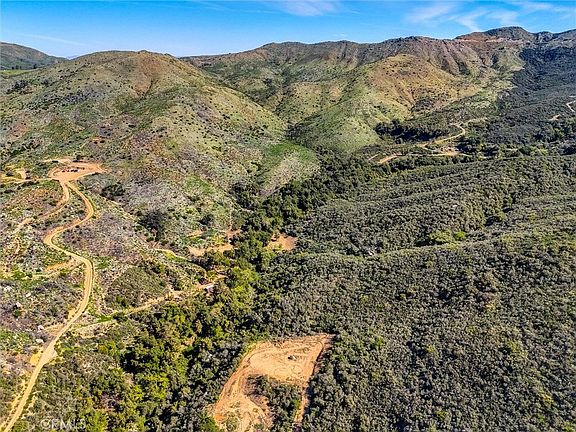 4th image of 1 Decker Canyon Rd