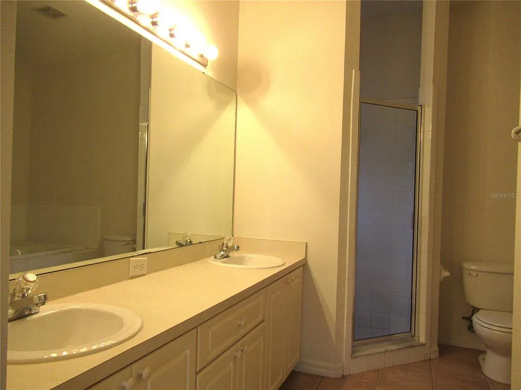 3 bed, 2.0 bath, 1413 sqft, $1,850 — Photo 4