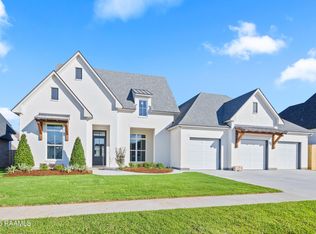 307 Sunset Palm Ct, Youngsville, LA 70592