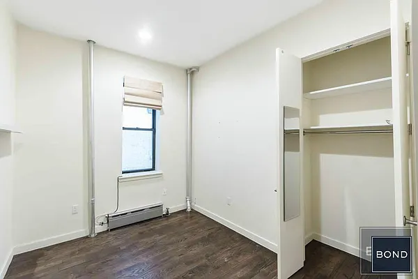 Rented by Bond New York | media 3