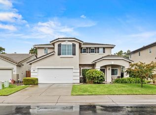 9424 Windrunner Ln, Elk Grove, CA 95758