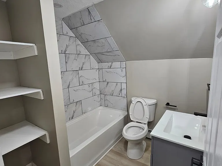 100 Linwood Ave #3 — Photo 7