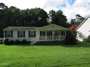 145 Hollis Dr, Blounts Creek, NC 27814