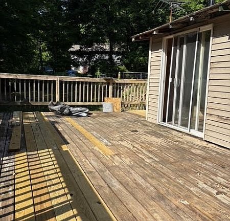 2nd image of 17 Onteora Rd