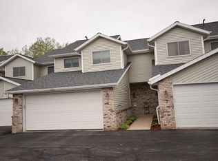 755 Green Bay Dr APT 6, Mayville, WI 53050